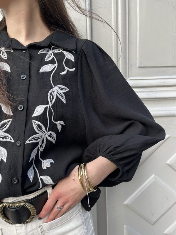 Blouse Brodée Noir 2