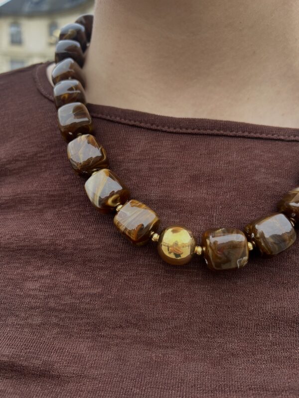 Collier À Pierres Marron 3